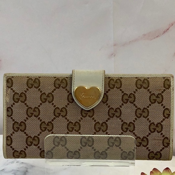 GUC Gucci Cream and Brown Wallet Heart Closure - Picture 1 of 10